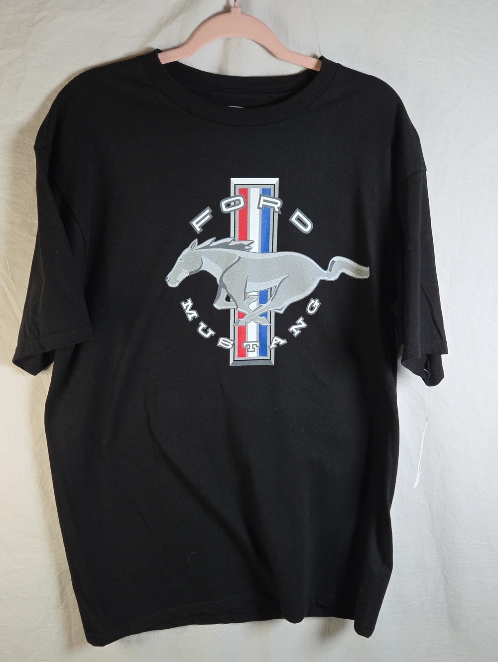 JH Design Ford Mustang T Shirt Mens Size L Black Tri Bar Pony Graphic NWT New